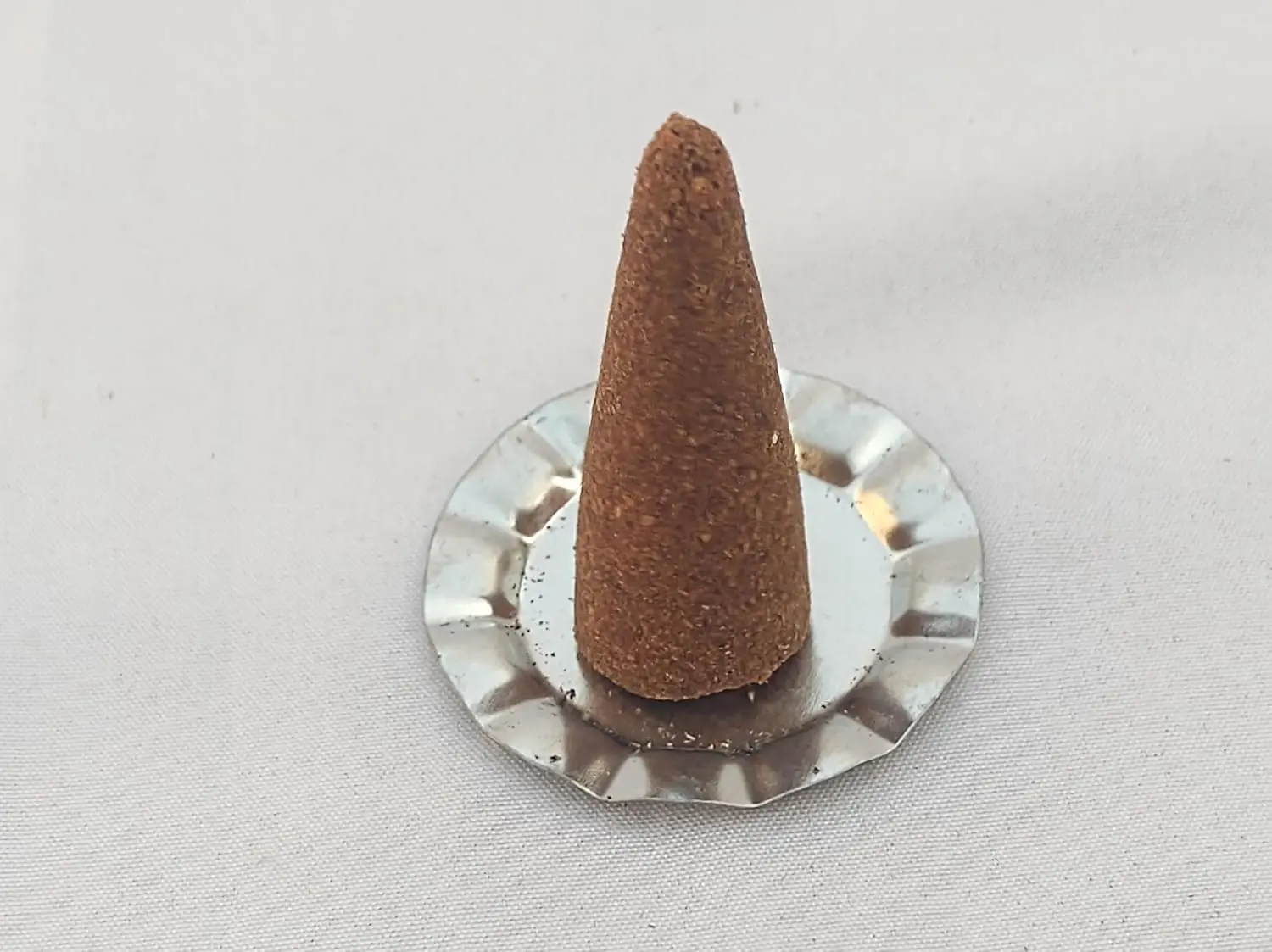 Dhoop Cones | Natural & Organic Cones with Special Fragrance | Eco-Friendly Herbal Dhoop Cones Ideal for Pooja & Meditation