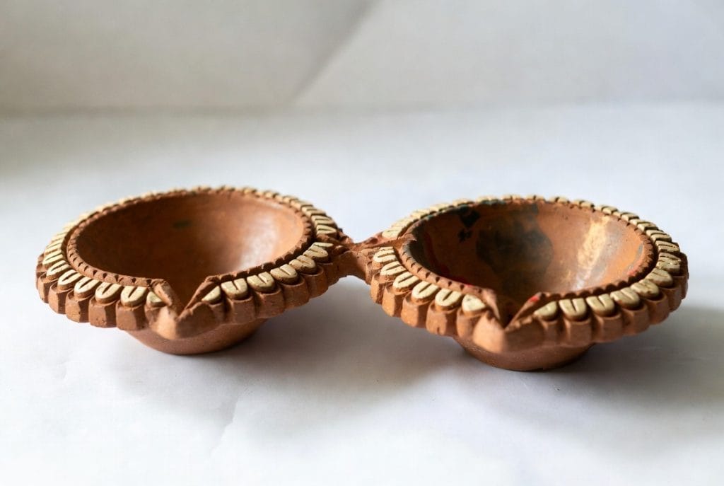 Handmade Earthen Clay Big Size Diya for Laxmi Poojan